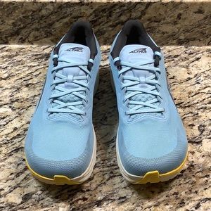 Men’s Altra Rivera 3 Running Shoe 11.5 D New In Box Blue/Yellow PERFECT